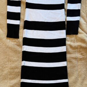 J for Justify Monochrome Knit Top